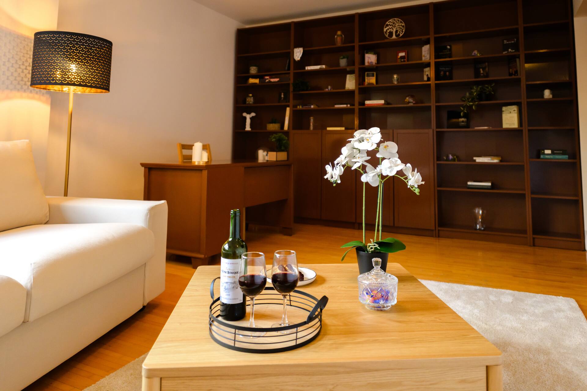 Ultra-central, stylish and peaceful apartment — foto 5