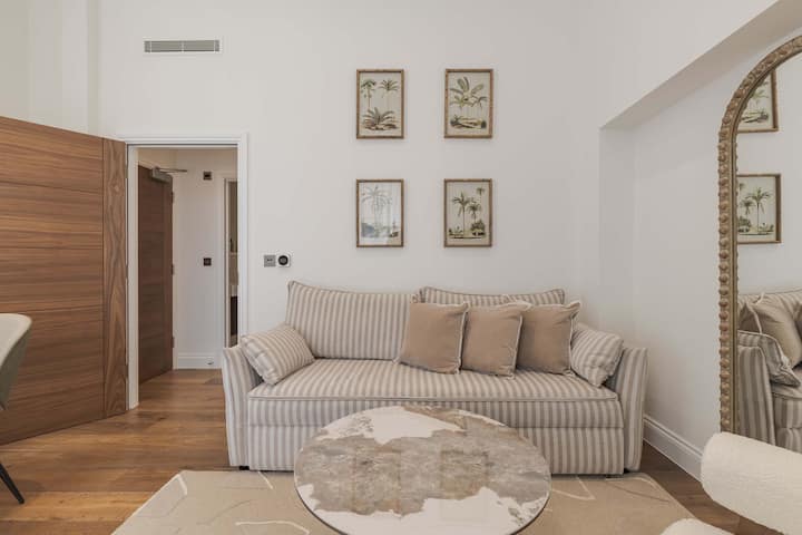 Stylish One-bedroom Apartment In South Kensington - Notting Hill