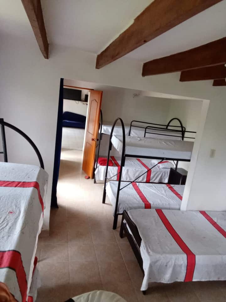 Dhomë gjumi 2