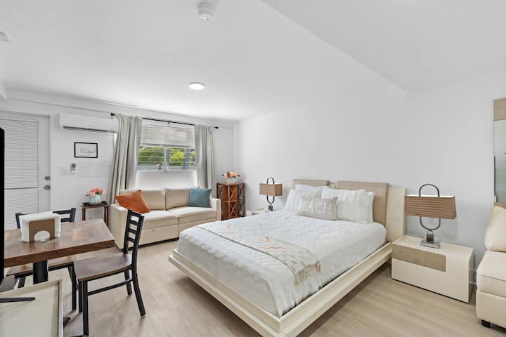 Charming 1br Near Ft Lauderdale Beachpet Friendly - Fort Lauderdale, FL