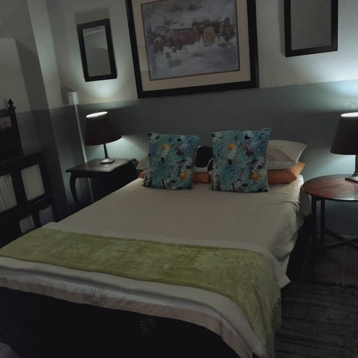 Room 19 - Kariega