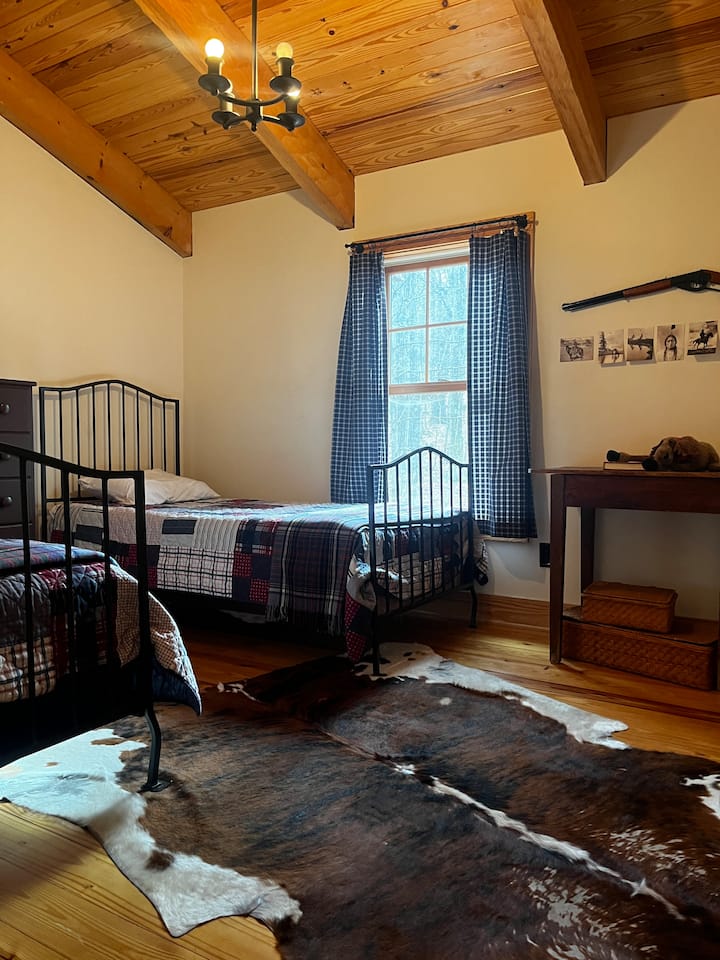 საძინებელი 2