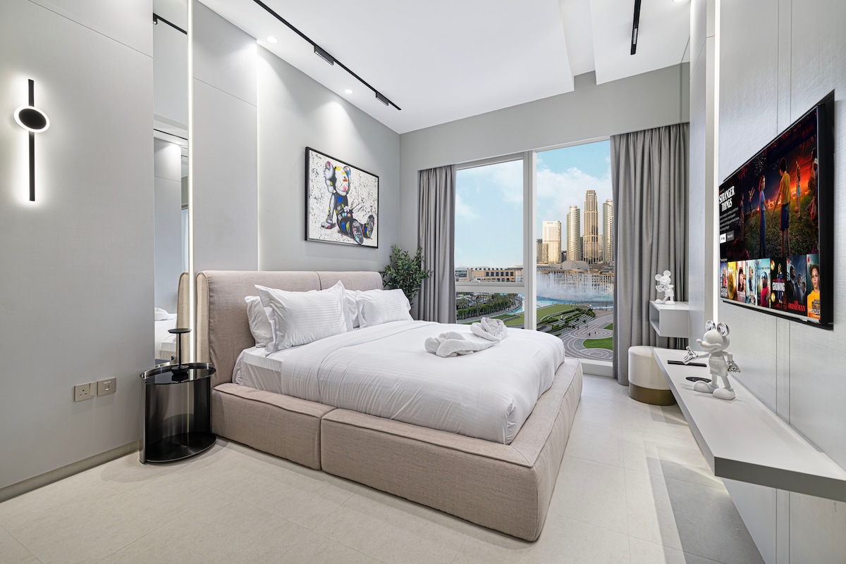 2 Bedroom Furnished Apartment with Burj Khalifa & Fountain View · IV 4