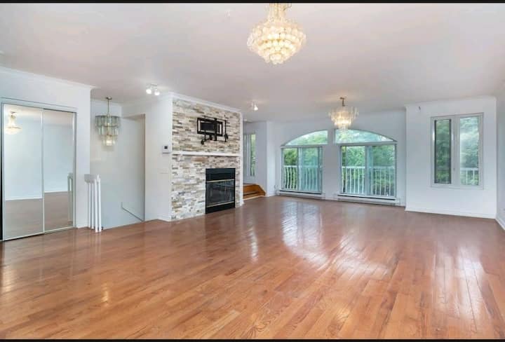 Waterfront Duplex W/ Rooftop Terrace Near Downtown - ドルバル