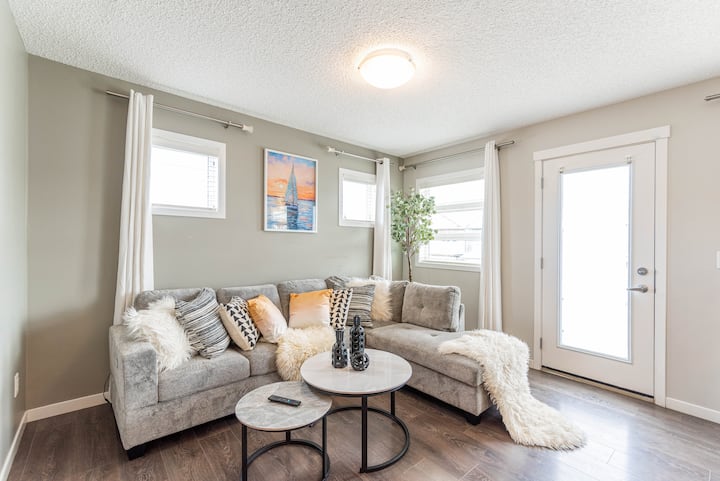 *Dream House* Ac! Flagship Inwindermere/15 Minswem - Edmonton, Canadá