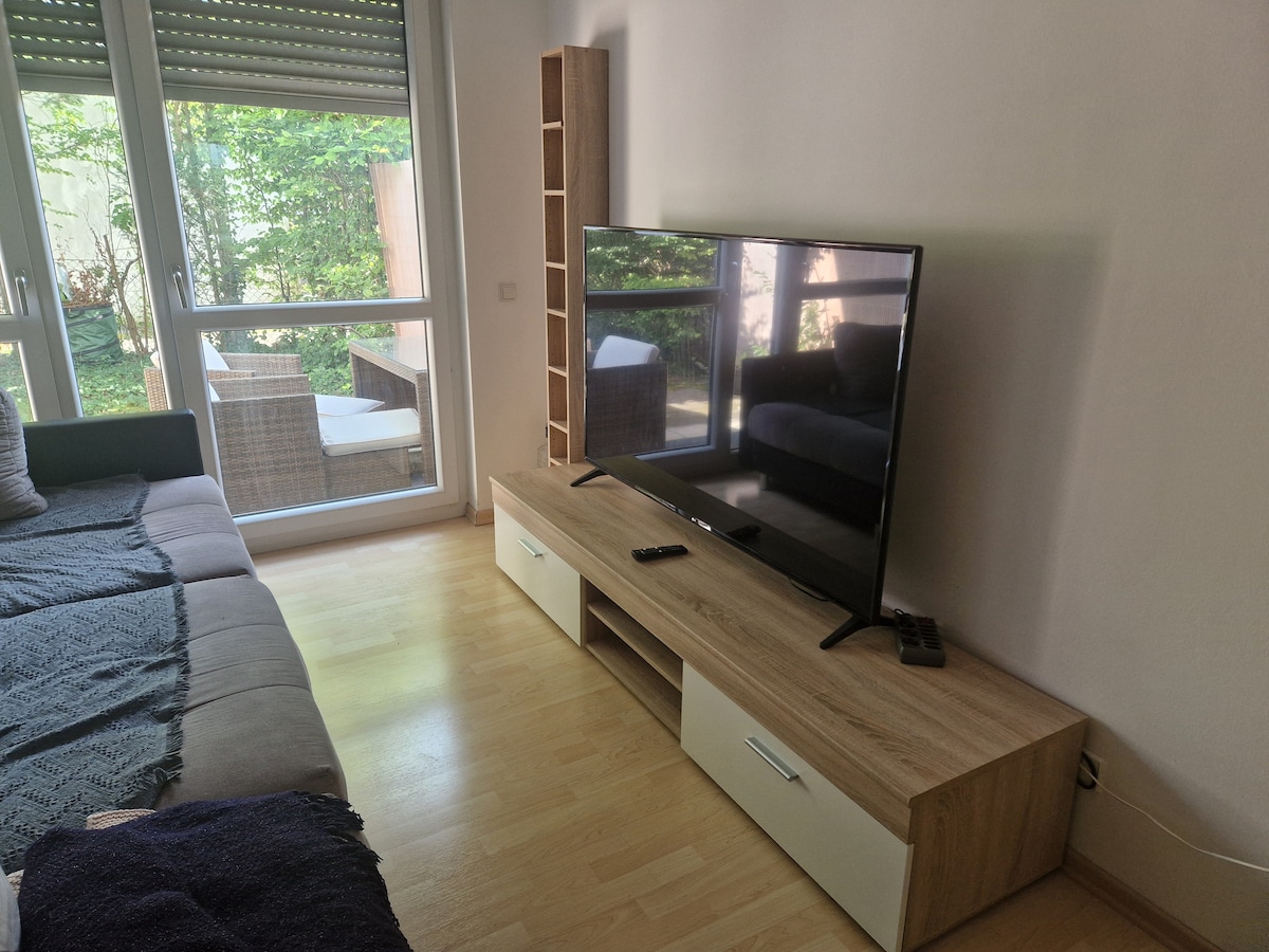 Cozy 3-room apartment with a garden.