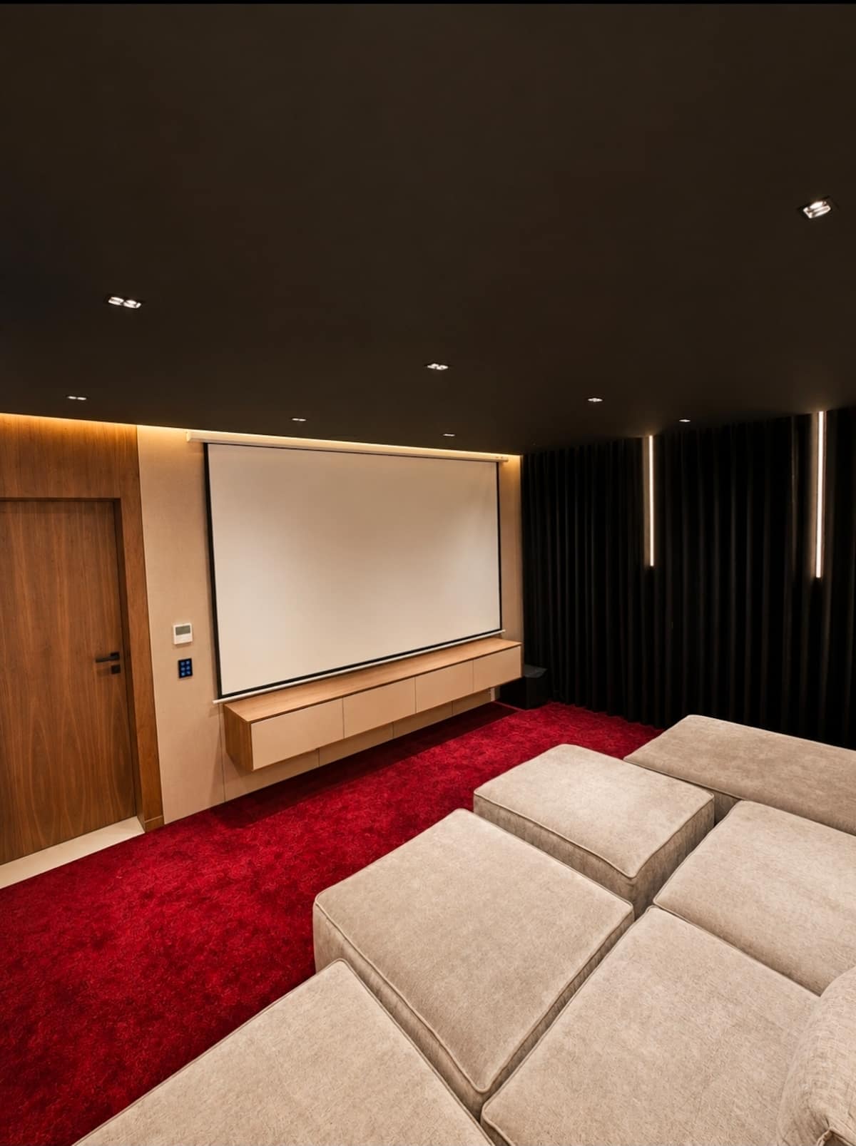 THE ONE, salle de cinéma