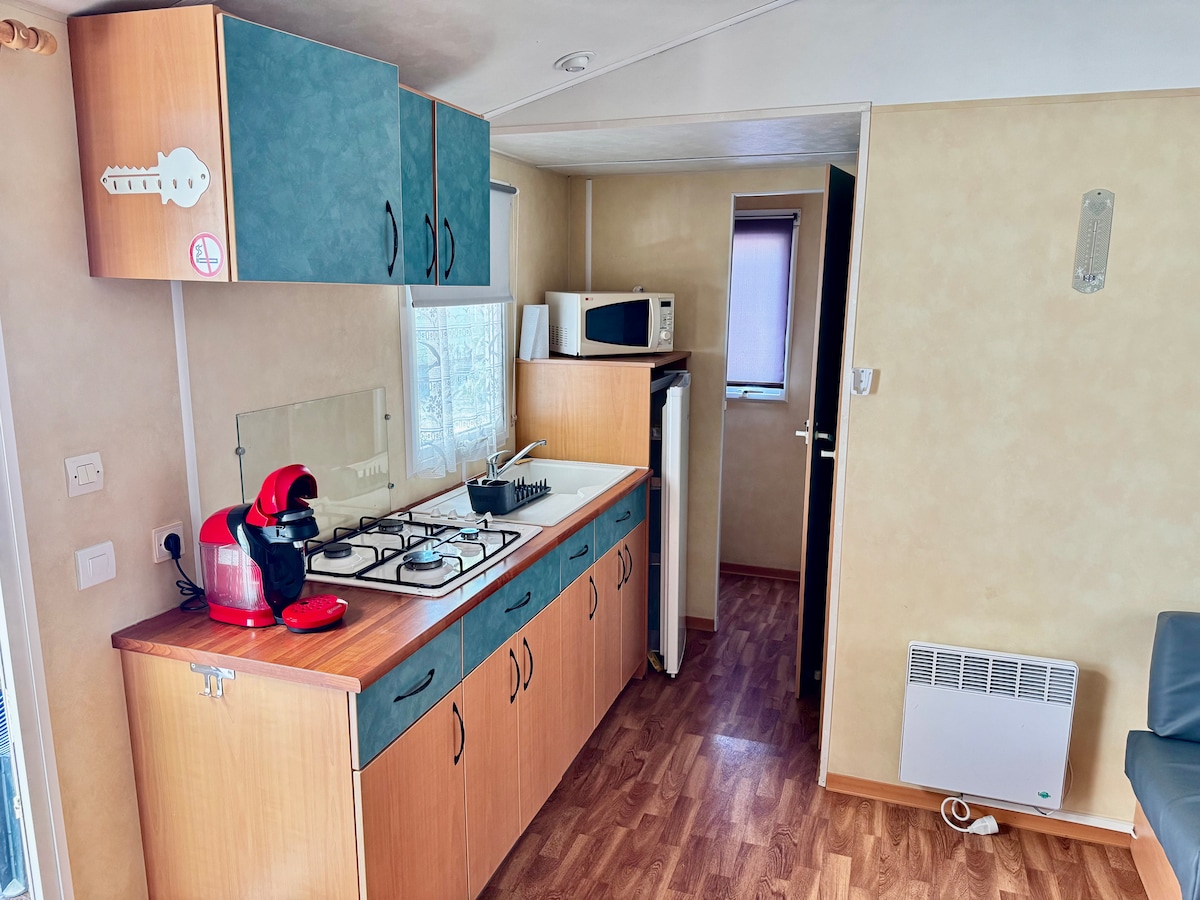 Cozy mobile home - Campers/RVs for Rent in Argelès-sur-Mer, Occitanie ...