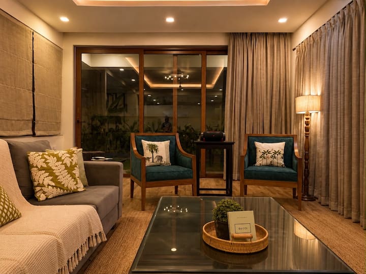 Living room image 3