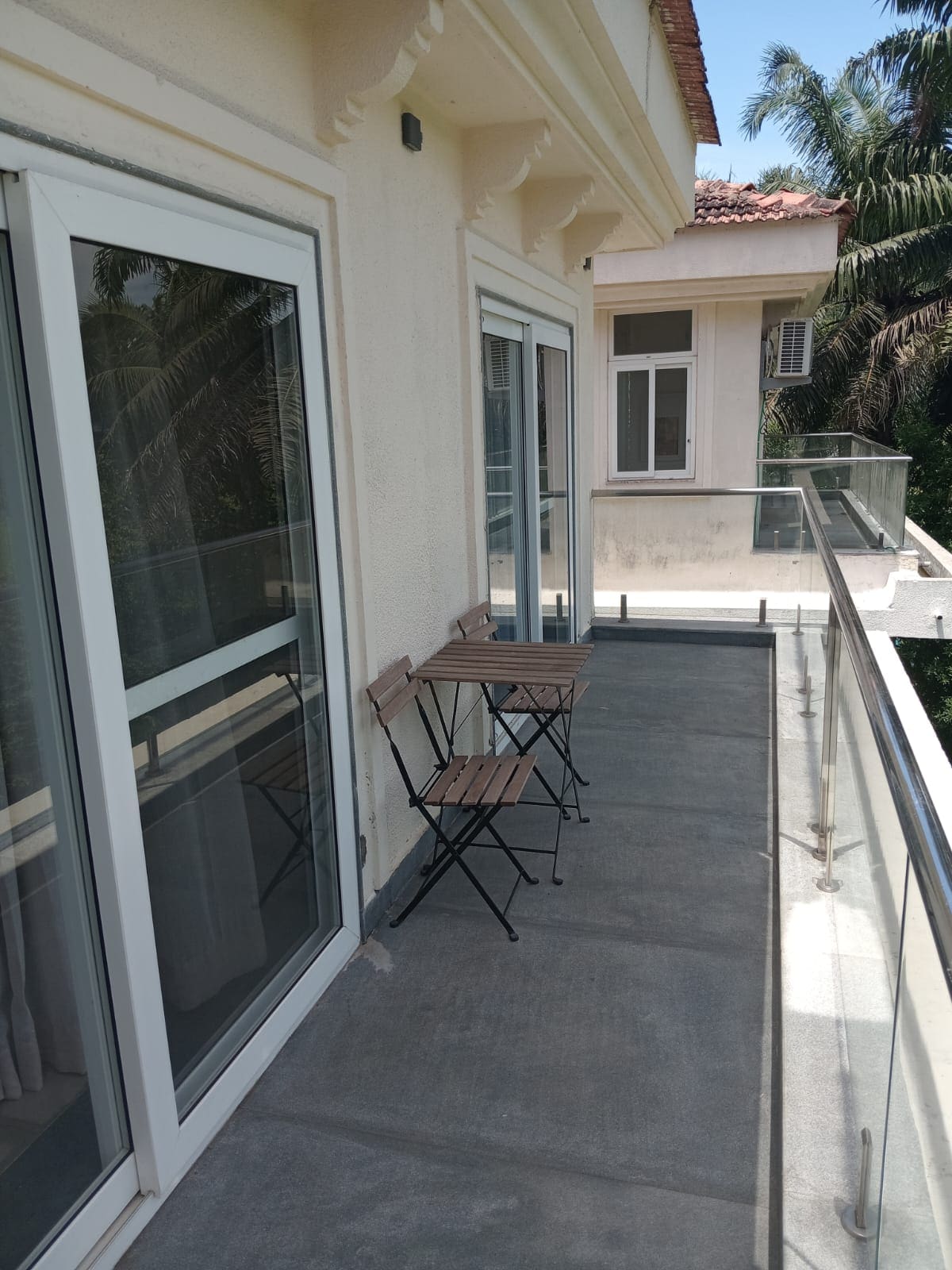 Villa Mo - Second Floor (Owner's Private Studio) 4