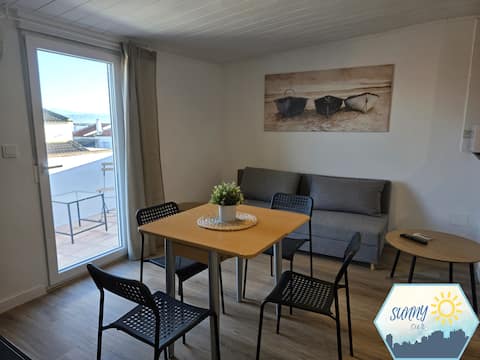 Popular Airbnb listing: Sunny Churriana Airport, Sunny churriana airport . in San Jerónimo