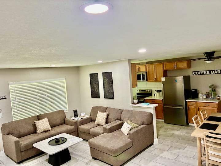 Birch House Getaway. - Inverness, FL
