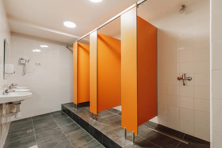 Habitación Doble De Litera Y Baño Compartido - Barcelona
