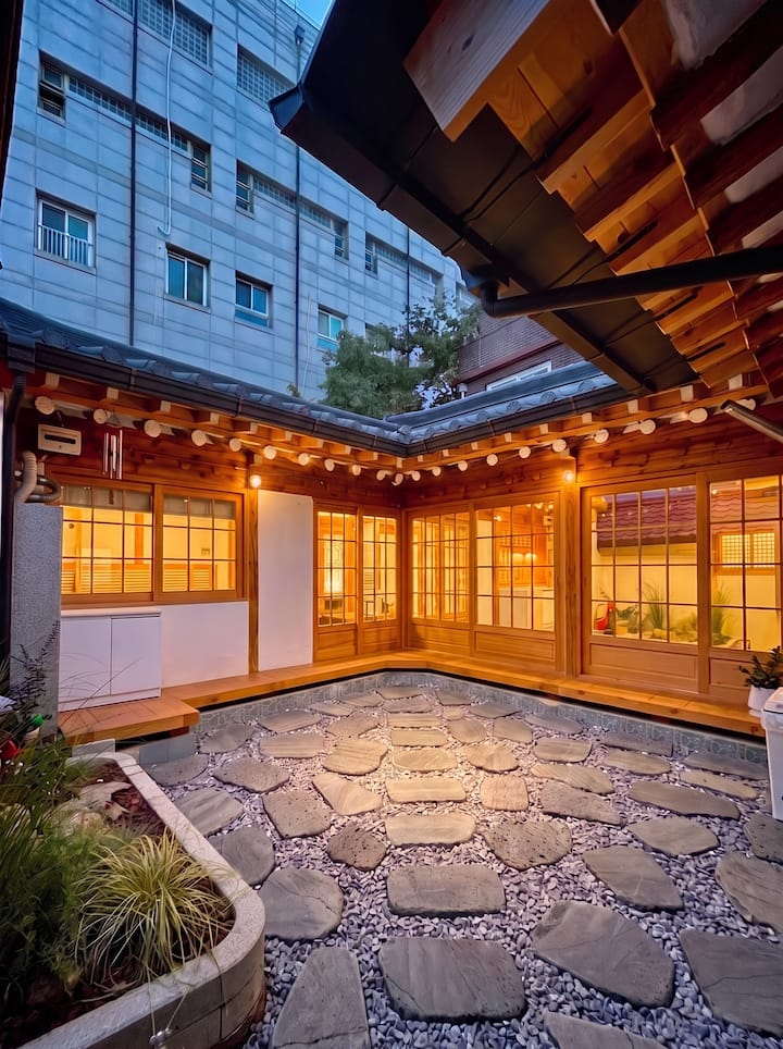 [New] Traditional Korean Hanok 4bd/4ba / Zacuzzi - Seoul