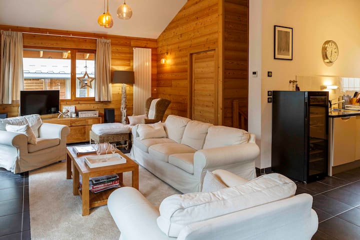 Chalet Indépendant Et Lumineux En Duplex De 90 M2 - La Norma
