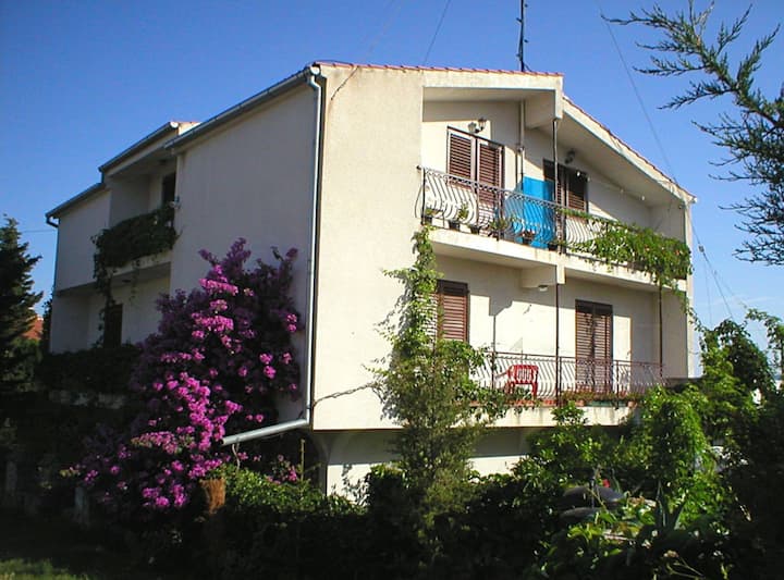 Villa Matan - Two Bedroom With Sea View (C) - Murter