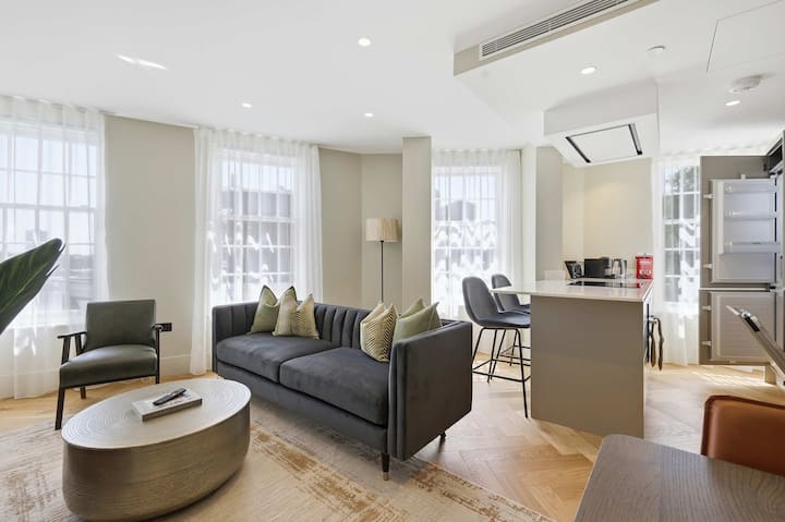 Cheyne Cedar L Luxury Chelsea Retreat With River - Chelsea
