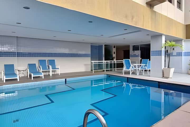 Praia De Ipanema Com Piscina, Serviços E Garagem! - Ipanema