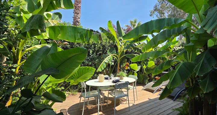 Studio Avec Terrasse Tropicale à 3 Min De La Plage - Antibes