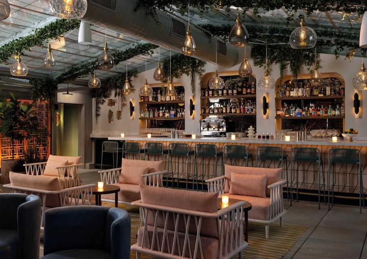 Walk To Broadway Theatres + Rooftop Bar & Gym - New York City