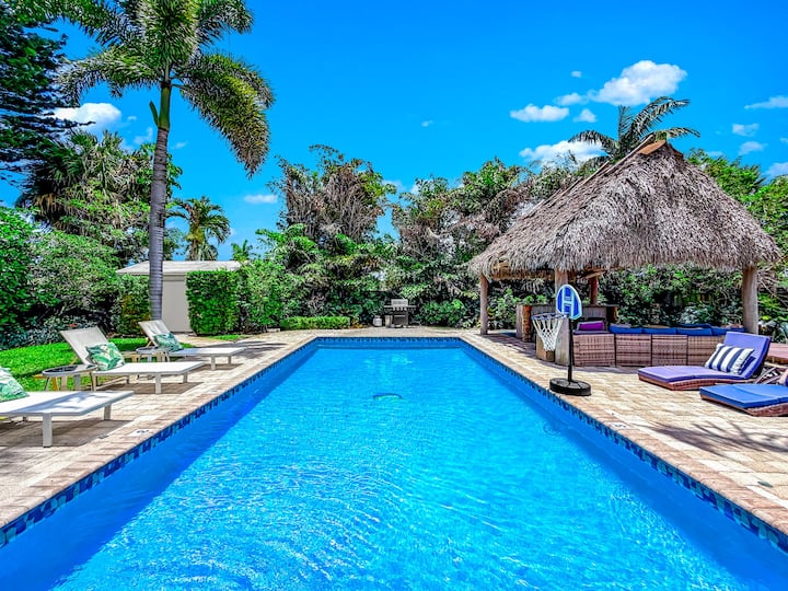 Heated Pool & Hot Tub! Tiki Hut+billiards! Beach! - Lighthouse Point, FL