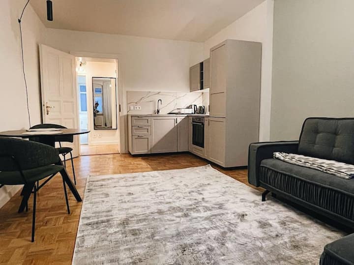 Stylish 1br Nest, Prenzlauer Berg, Eberswalder Str - Berlin