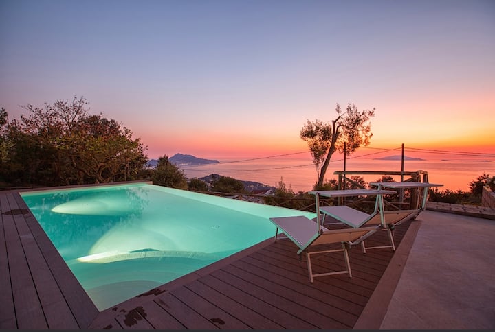 Villa Clara 4 Bedrooms, Infinity Pool & Sea View - Sorrente