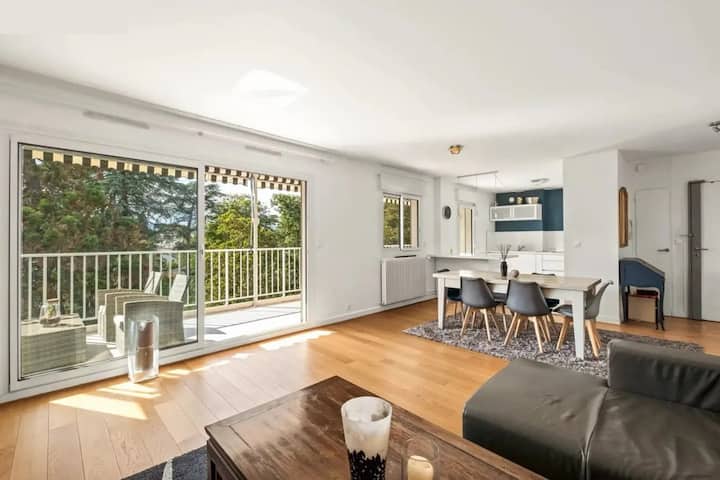 Appartement Spacieux Et Lumineux 4 Chambres - Lyon