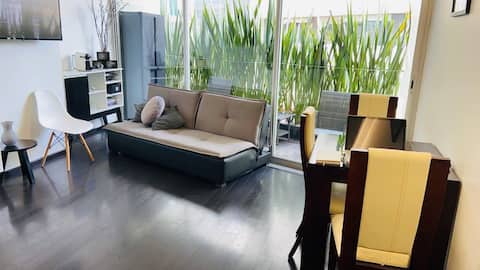 Top Airbnb: Modern apt. with all facilities (pool, gym, roof) in Lomas De Chapultepec