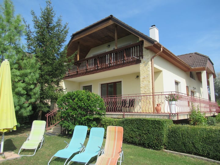 Vadvirág Apartman - Csopak