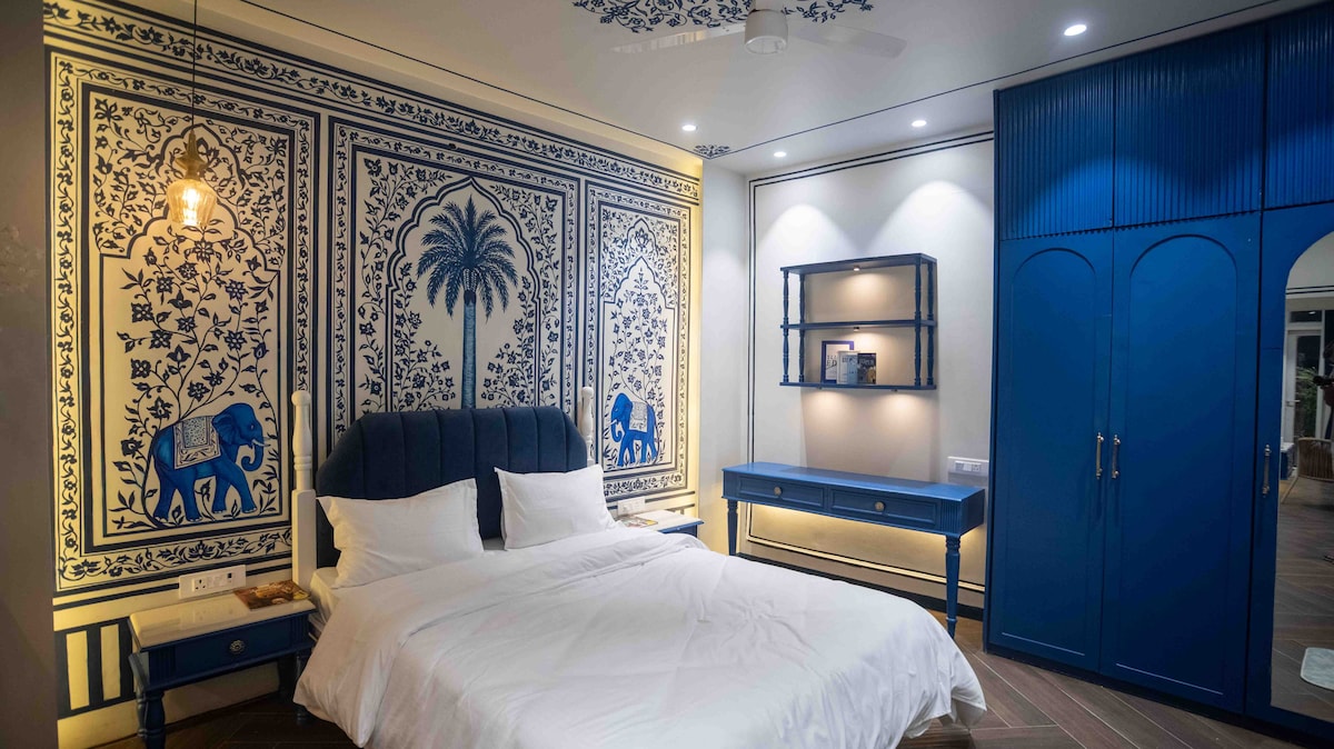 Casa Bleu -a Timeless Royal Escape by Artive Stays — photo 6