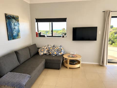 Successful Airbnb property: Explorer’s Roost in Shire Of Northampton