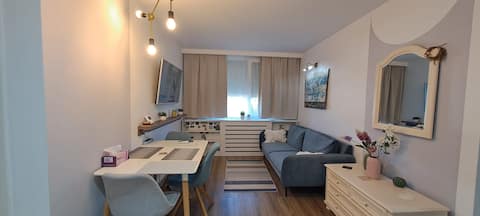 Top performing Airbnb: Orient Apartment in Mangalia