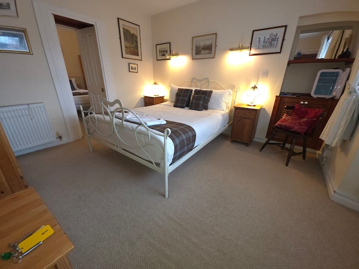 Family Room - En-suite - Spean Bridge
