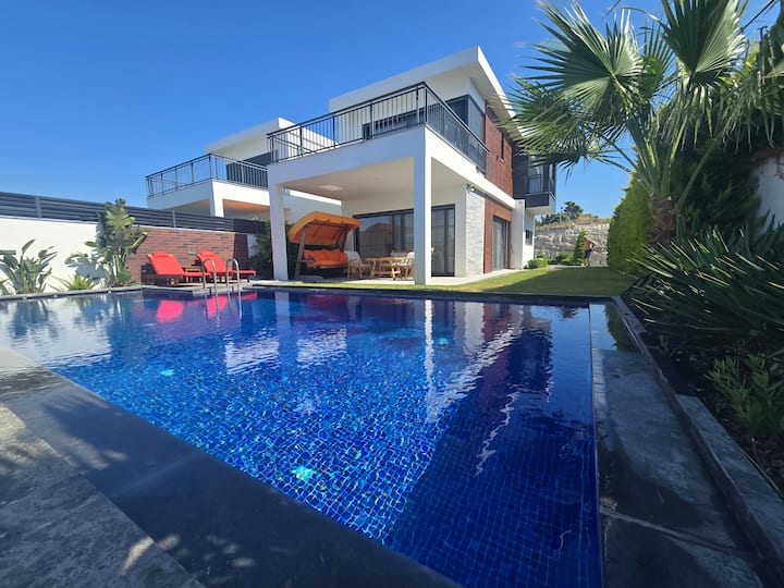 Villa 3 - Deniz Manzaralı Havuzlu Lüks Villa - Çeşme, Çeşme-Izmir, Türkei