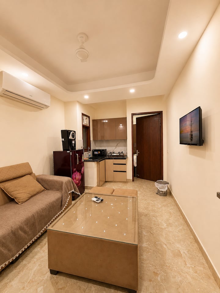 Luxury Loft Near Select Citywalk & Max Hospital - Nueva Delhi