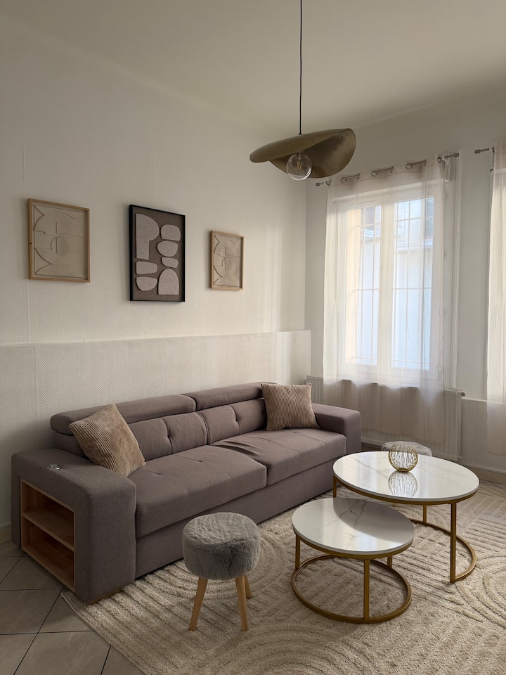 Appartement T3 En Centre-ville Avec Patio - Béziers