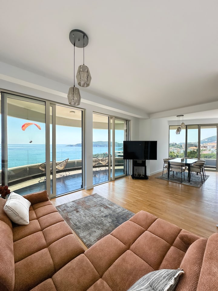 Luxury Grand Suite With 180° Sea Views - Czarnogóra