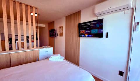 Successful Airbnb property: Stylish Studio near Beach, WTC & Mall in Montevideo