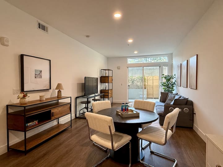 Luxury 1br C Retreat In Pasadena |Walk To Old Town - Pasadena, CA