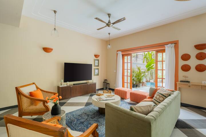 Living room 1 image 8