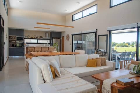 Top performing Airbnb: The House Polo in Costa Esmeralda