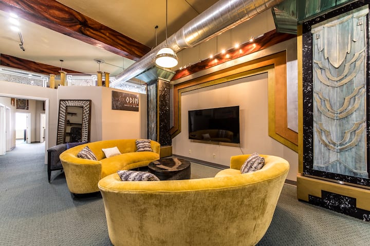 Asgard | 4br Downtown Group Stay - St. Louis, MO