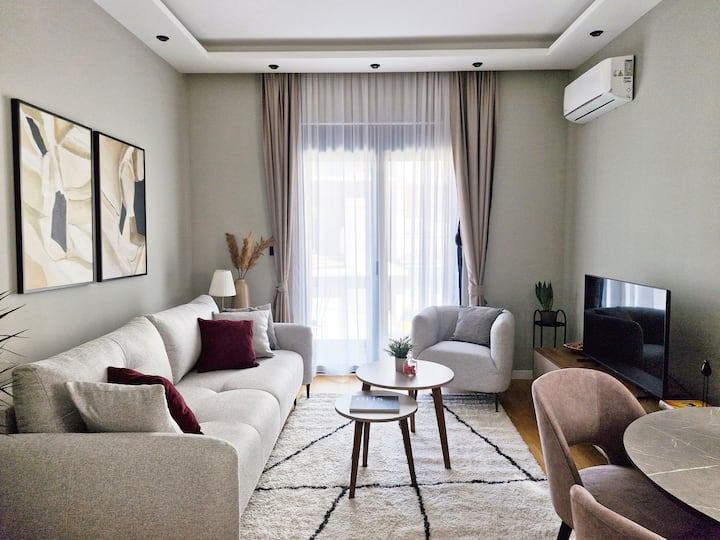 Montenegro Base - Work, Explore, Feel At Home - Podgorica