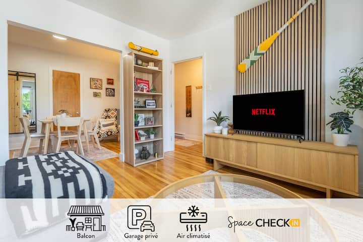 Lescapade Cartier | Ac | Private Garage Included - Montreal