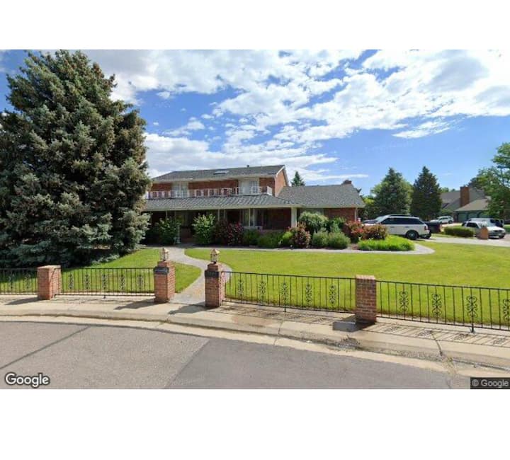 Basement Only! Private Entrance, - Lakewood, CO
