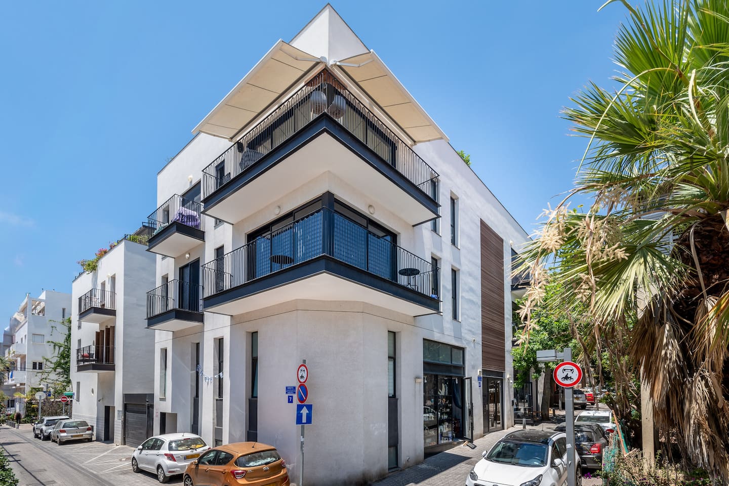 Family Triplex · 220 m² 4