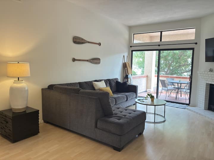 Cozy Carlsbad Condo- The Village And Beaches. - Carlsbad, CA