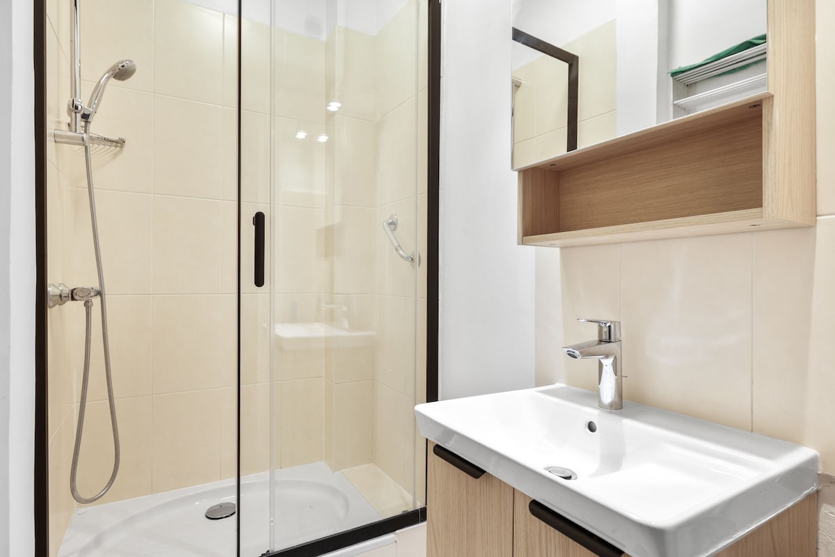 Suite Balard — Salle de bain