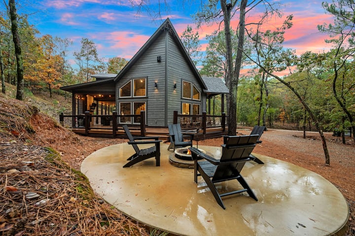 Hillside Harmony - Broken Bow, OK